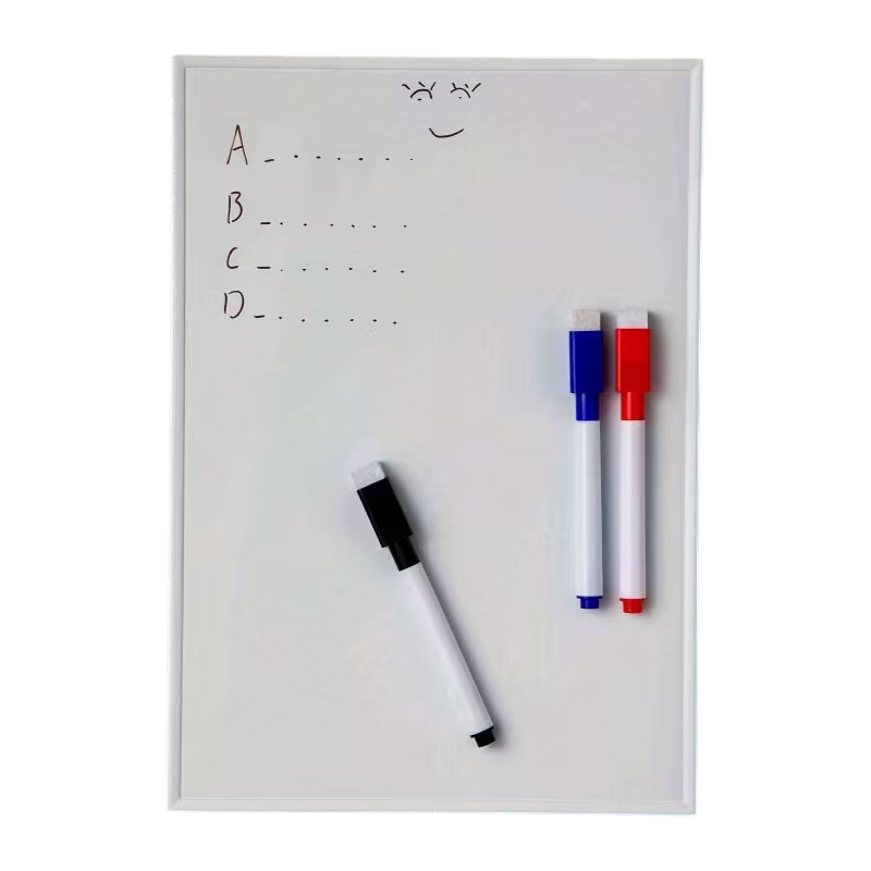 Magnetisches Whiteboard im A4-Format mit 3 Markern